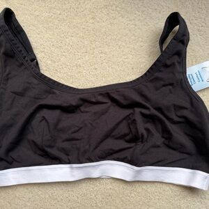 Hanes Black & White Sports Bra Sz L NWT